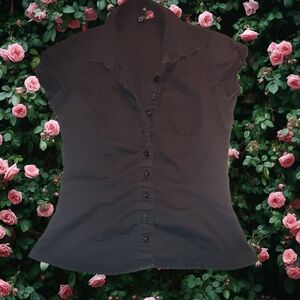 Stylish Black Casual/Professional Button Up Tshirt.